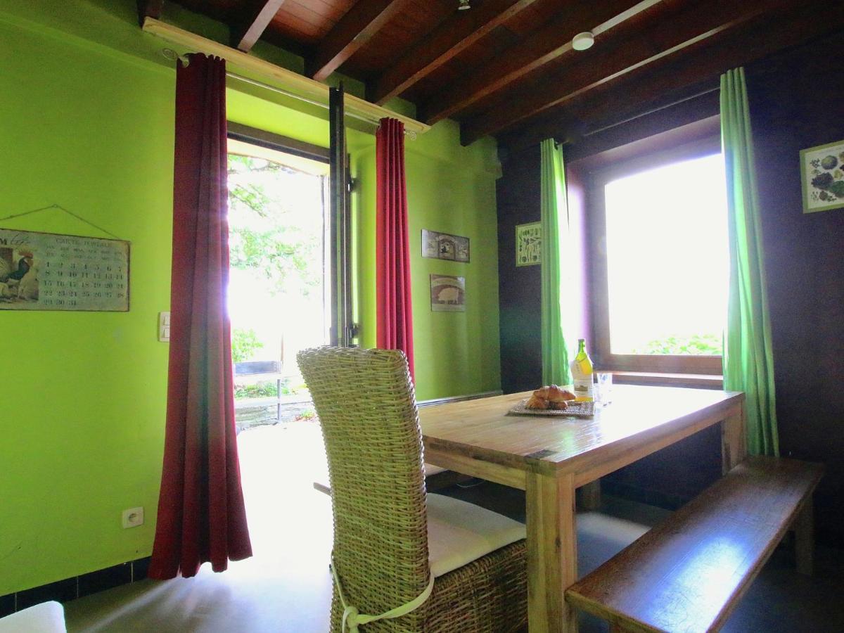 Holiday home Modern In Neufch Teau With Terrace